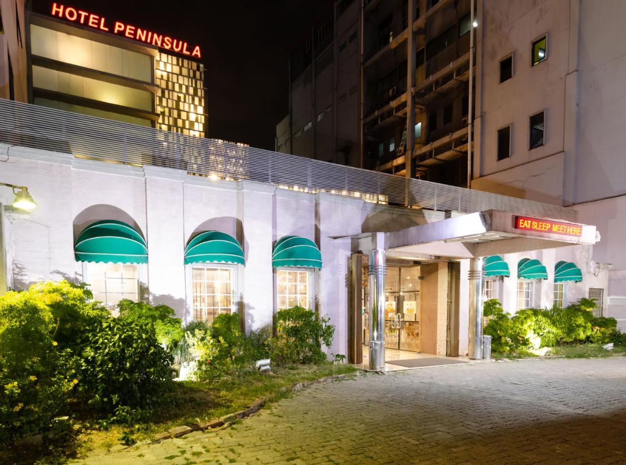 Hotel Peninsula Mangga Besar Джакарта Екстериор снимка